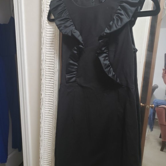 French Connection Frilled LBD - Picture 3 of 3